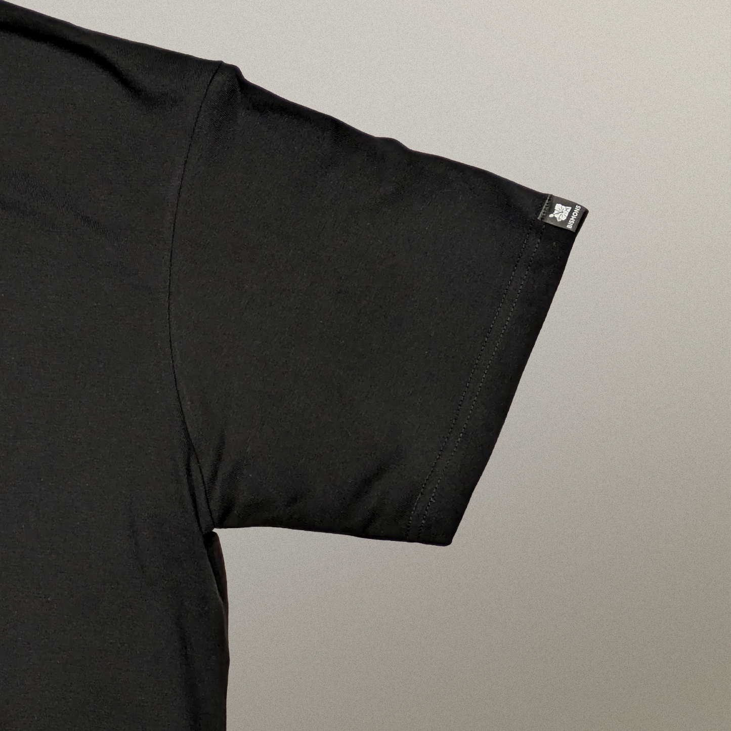 ワンポイント刺繍Tシャツ