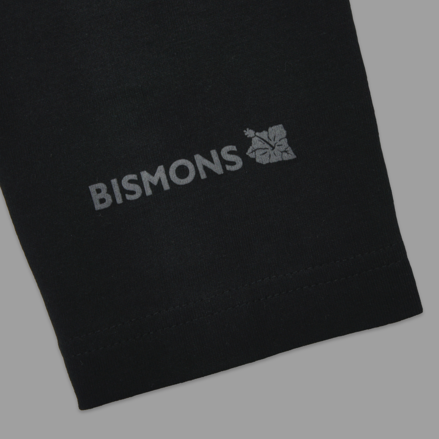 ワンポイント刺繍ロングTシャツ