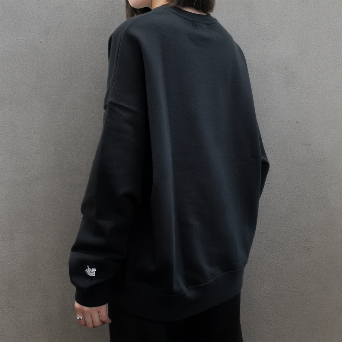 model：H161　着用サイズ：M